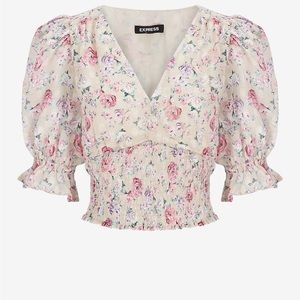 Express Floral V-Neck Smocked Crop Top